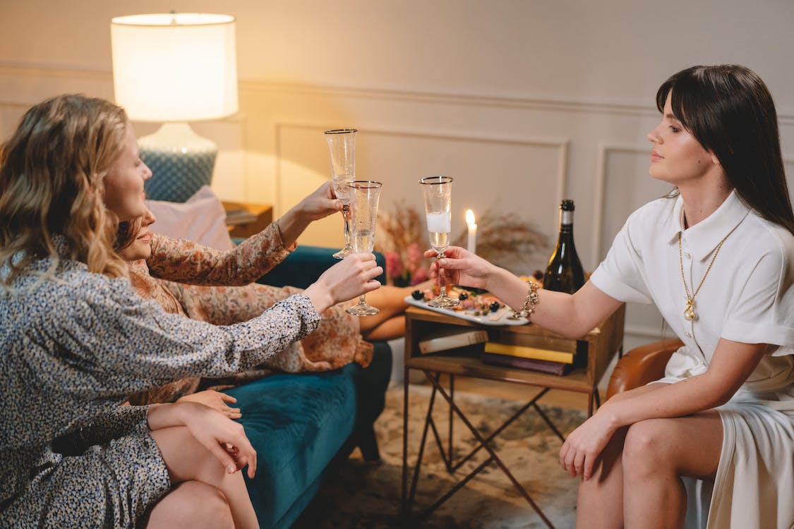 How To Make Friends In London
