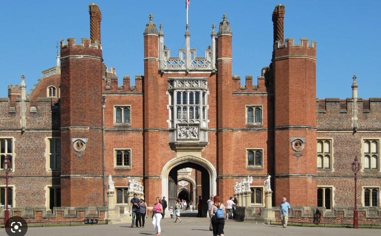 Hampton Court Palace