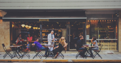 outdoor restaurant