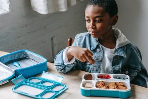 free breakfast for students